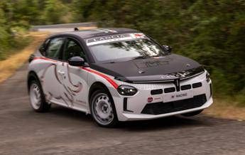 Franzetti Lancia Corse ritorno a rally conferma la potenza del brand 1 Franzetti Lancia Corse ritorno a rally conferma la potenza del brand 1