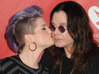 Kelly Osbourne e il post per papa Ozzy Ho perso il mio migliore amico Kelly Osbourne e il post per papa Ozzy Ho perso il mio migliore amico