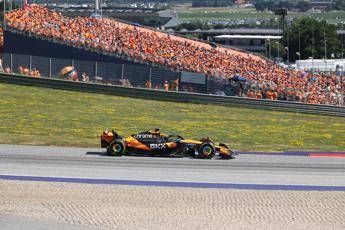 Piastri super pole sprint a Spa. Leclerc quarto male Hamilton Piastri super pole sprint a Spa. Leclerc quarto male Hamilton