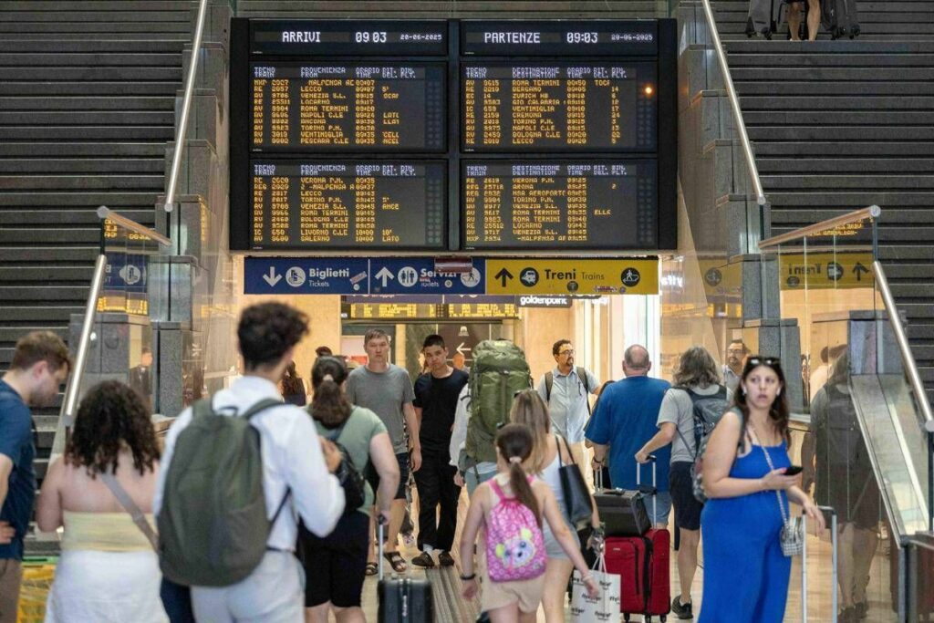 Sciopero treni del 7 e 8 luglio gli orari della protesta e le fasce di garanzia