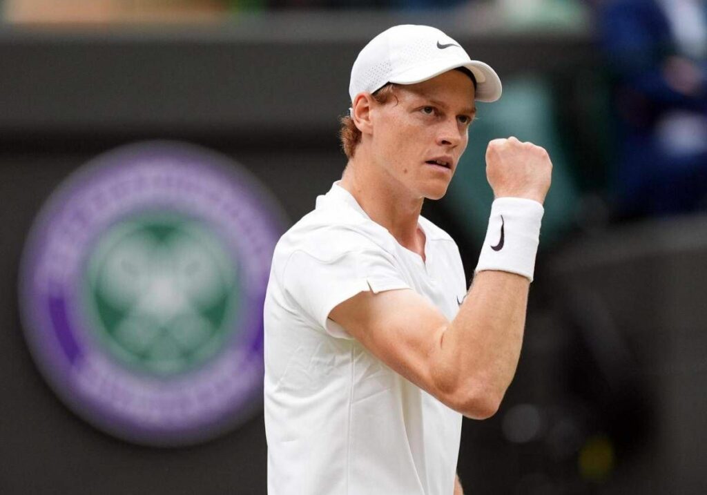 Sinner sospiro di sollievo a Wimbledon. Cahill Sta bene Sinner sospiro di sollievo a Wimbledon. Cahill Sta bene