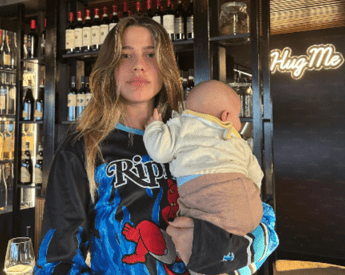 Ultimo il figlio Enea compie 8 mesi. La dedica di Jacqueline Amo essere la tua mamma Ultimo il figlio Enea compie 8 mesi. La dedica di Jacqueline Amo essere la tua mamma