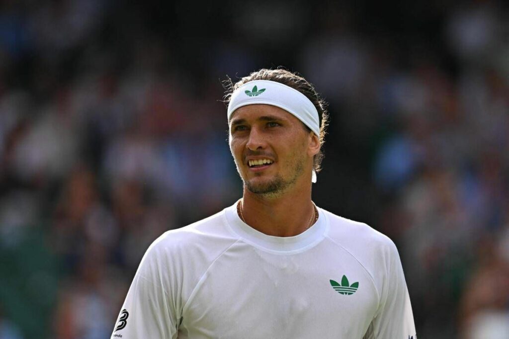 Zverev choc dopo il ko a Wimbledon Mi sento solo nella vita sono vuoto