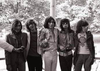 Chitarra contesa tra Met e lex Rolling Stones Mick Taylor laccusa E stata rubata