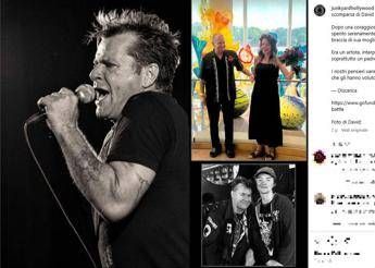 David Roach morto a 59 anni frontman dei Junkyard si era sposato da due settimane David Roach morto a 59 anni frontman dei Junkyard si era sposato da due settimane