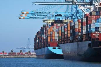 Dazi Usa fonti Ue Molto presto tariffe al 15 su export auto e farmaci Dazi Usa fonti Ue Molto presto tariffe al 15 su export auto e farmaci