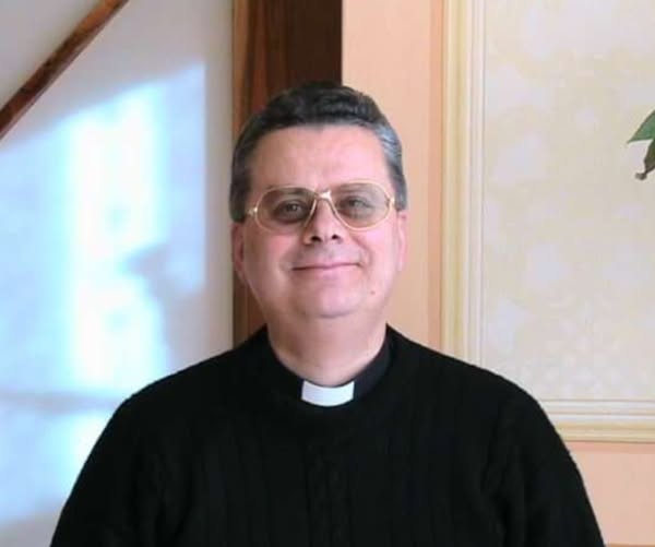 E scomparso don Marco Zanotti il funerale mercoledi 3 settembre a Inzino E scomparso don Marco Zanotti il funerale mercoledi 3 settembre a Inzino