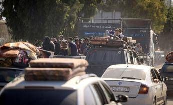 Esodo dagosto viaggio da incubo per 800mila bambini col mal dauto Esodo dagosto viaggio da incubo per 800mila bambini col mal dauto