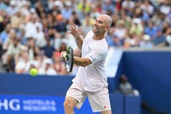 Il curioso caso di Adrian Mannarino il tennista che non vuole sapere il nome degli avversari fino al match Il curioso caso di Adrian Mannarino il tennista che non vuole sapere il nome degli avversari fino al match