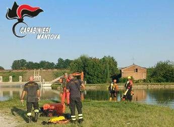 Mantova 24enne disperso dopo tuffo in bacino idrico ricerche in corso