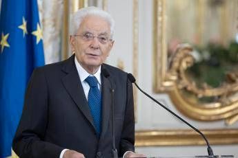 Mattarella Nostro tempo segnato dalle guerre giovani siano costruttori di pace