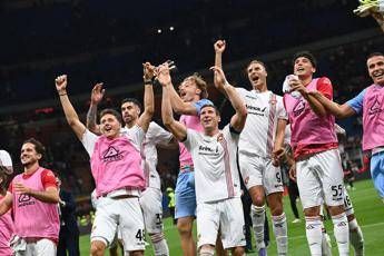 Milan Cremonese 1 2 cade subito il Diavolo a San Siro la prima sorpresa della Serie A Milan Cremonese 1 2 cade subito il Diavolo a San Siro la prima sorpresa della Serie A