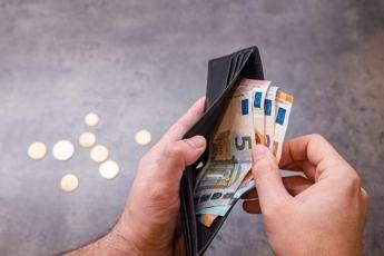 Non solo spiagge anche il caro hotel colpisce duro 386 in 4 anni