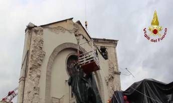 Nove anni fa il terremoto che colpi il Centro Italia il ricordo dei Vigili del Fuoco Nove anni fa il terremoto che colpi il Centro Italia il ricordo dei Vigili del Fuoco