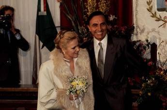 Pippo Baudo Katia Ricciarelli Perdiamo il numero 1 il nostro e stato vero amore Pippo Baudo Katia Ricciarelli Perdiamo il numero 1 il nostro e stato vero amore