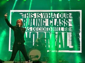 Refused lultimo atto della band che ha forgiato il punk del futuro Refused lultimo atto della band che ha forgiato il punk del futuro