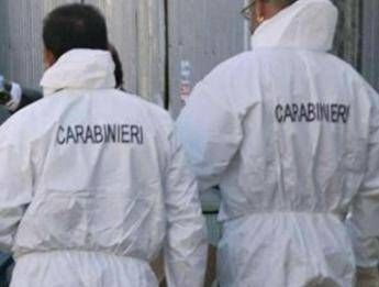 Roma cadavere su tetto a Monteverde forse ladro di appartamenti Roma cadavere su tetto a Monteverde forse ladro di appartamenti