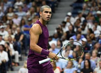Troppo Alcaraz per Bellucci Carlos vince in tre set e vola al terzo turno Troppo Alcaraz per Bellucci Carlos vince in tre set e vola al terzo turno