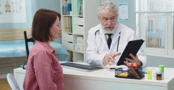 Tumori oncologa Caputo Terapia adiuvante nel cancro al seno localizzato va condivisa Tumori oncologa Caputo Terapia adiuvante nel cancro al seno localizzato va condivisa