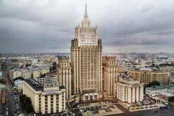 Ucraina Russia attacca leader europei Dichiarazione e un altro volantino nazista Ucraina Russia attacca leader europei Dichiarazione e un altro volantino nazista