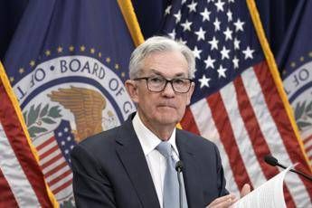 Usa Powell apre a taglio tassi dinteresse Effetto dei dazi ora e visibile Usa Powell apre a taglio tassi dinteresse Effetto dei dazi ora e visibile