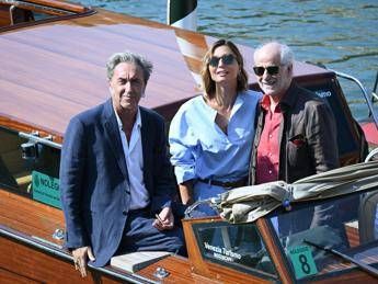 Venezia 2025 applausi per La Grazia. Sorrentino Non ce solo Mattarella nel mio Presidente