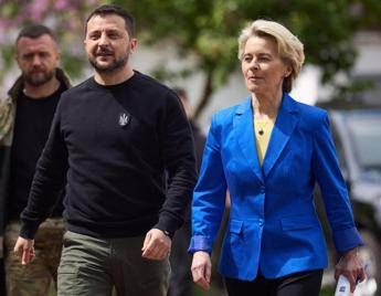 Zelensky Servono garanzie di sicurezza. Domani leader Ue alla Casa Bianca anche Meloni. Trump Progressi con Russia