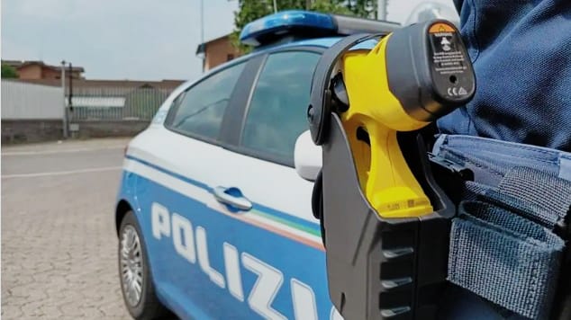 taser taser