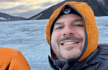 Alaska morto ricercatore italiano Riccardo Pozzobon Travolto dallacqua mentre riempiva la borraccia