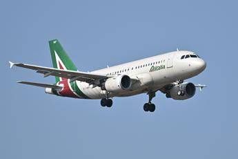 Alitalia fonti stop cigs per circa 2mila dipendenti verso licenziamento collettivo