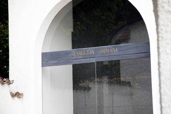 Armani e attesa per il testamento lapertura entro il 17 settembre