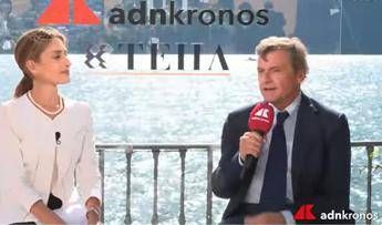 Calenda a Cernobbio Su Manovra pronti a collaborare con governo. Regionali Mai con populisti