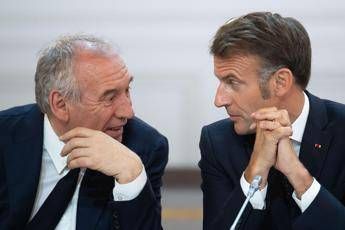 D Day in Francia premier Bayrou ai titoli di coda i possibili successori D Day in Francia premier Bayrou ai titoli di coda i possibili successori