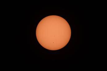 Eclissi totale in Italia stanotte e attesa la Luna rossa