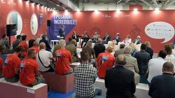 Fiere Cersaie 2025 si chiude confermando capacita filiera ceramica