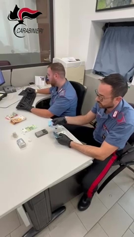 Gandino arrestati due uomini per spaccio di stupefacenti