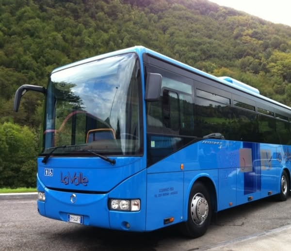 Gardone stangata sul trasporto scolastico aumenti fino al 100 per la tratta Magno Gardone