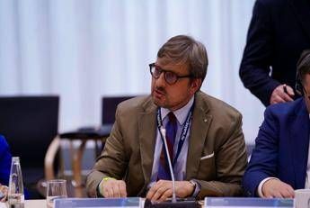 Guidesi Lombardia ad Ara Ue cambi o si dovranno gestire milioni di disoccupati Guidesi Lombardia ad Ara Ue cambi o si dovranno gestire milioni di disoccupati