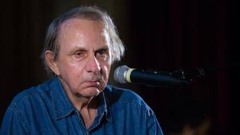 Houellebecq a tutto campo Non capisco Macron Occidente in crisi come i suoi valori