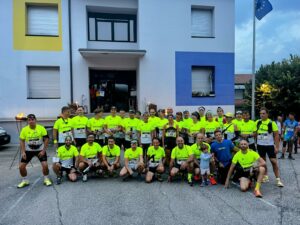 Il gruppo di atleti dellAtletica Cima