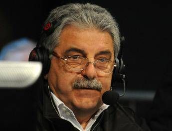 Morto Franco Ligas il giornalista sportivo e storica firma di Mediaset aveva 79 anni Morto Franco Ligas il giornalista sportivo e storica firma di Mediaset aveva 79 anni