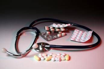 Paracetamolo in gravidanza Fda avvia modifica foglietto illustrativo cosa dicono gli esperti