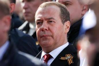 Russia Medvedev Finlandia si prepara a guerra ci attacchera Russia Medvedev Finlandia si prepara a guerra ci attacchera