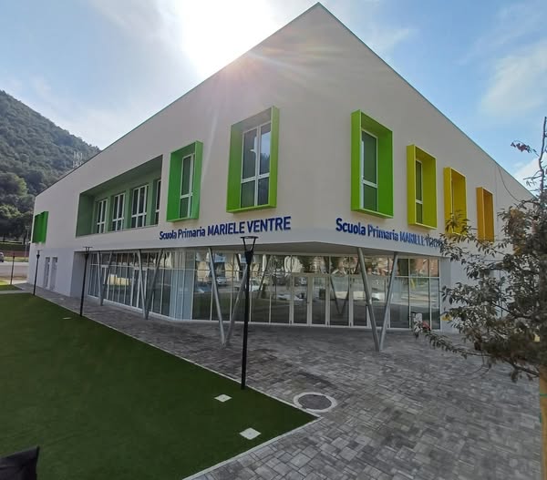 Sarezzo inaugura la nuova scuola primaria Mariele Ventre Sarezzo inaugura la nuova scuola primaria Mariele Ventre