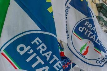 Spray urticante alla cena elettorale della candidata Fdi con 300 persone panico in sala