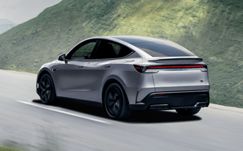 Tesla lancia la Nuova Model Y Performance Tesla lancia la Nuova Model Y Performance