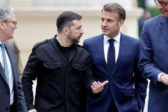 Ucraina Trump Molto deluso da Putin. Zelensky oggi da Macron Ucraina Trump Molto deluso da Putin. Zelensky oggi da Macron