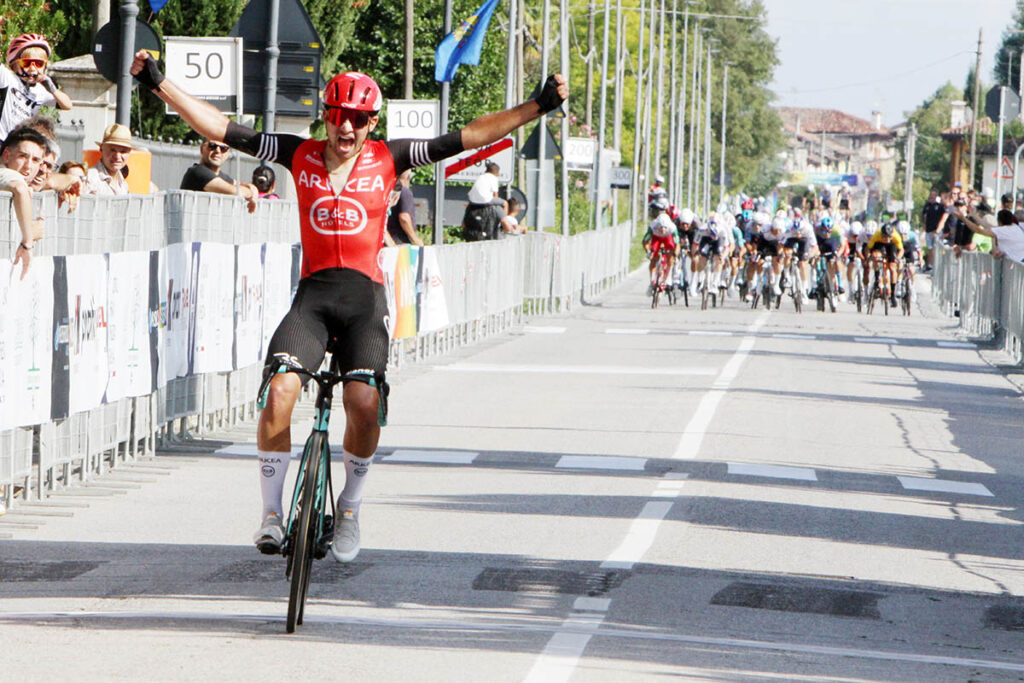 arrivo milesi tappa 2 Giro FVG