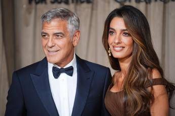 A Londra sfilata di star per la giustizia i Clooney agli Albie Awards