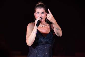 Alessandra Amoroso contro le fake news Mia figlia sta benissimo sono tutte bugie